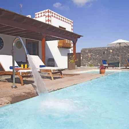 Puerto Del Carmen Sleeps 10 Pool Wifi Вилла *